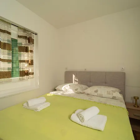 Piazza Dei Signori Apartment *