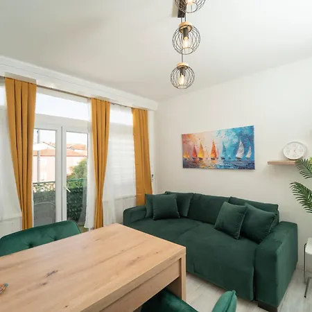 Piazza Dei Signori Apartment Zadar